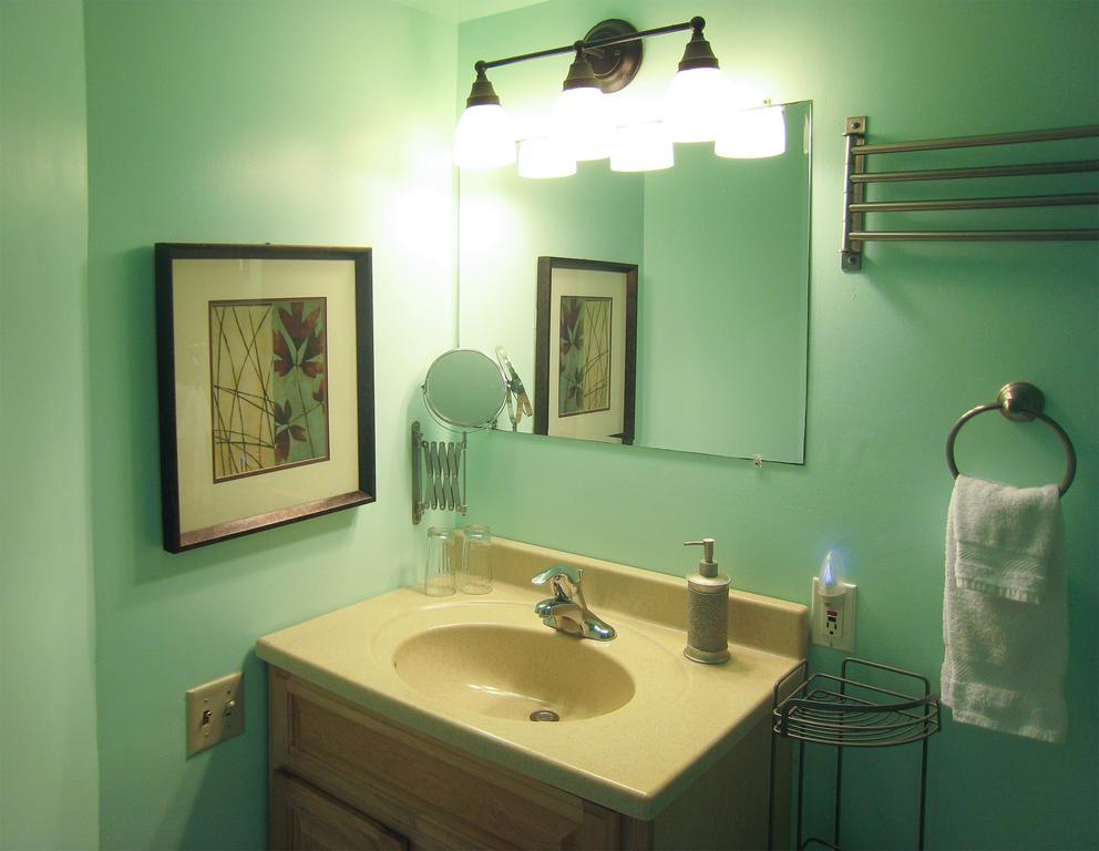 Hale Kai Hawaii Bed & Breakfast Hilo Bilik gambar